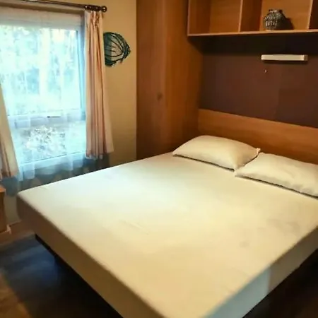 Mobil-home A 300m De La Camping **** * סן-ברבן-לה-פן